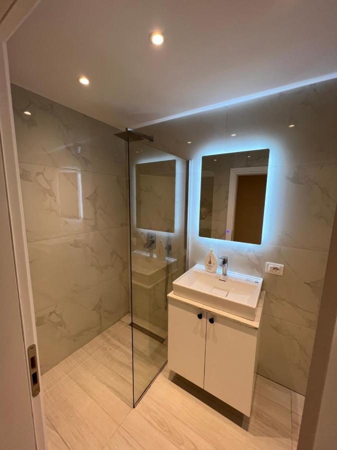 Tirana Center Hideaway Διαμέρισμα Εξωτερικό φωτογραφία